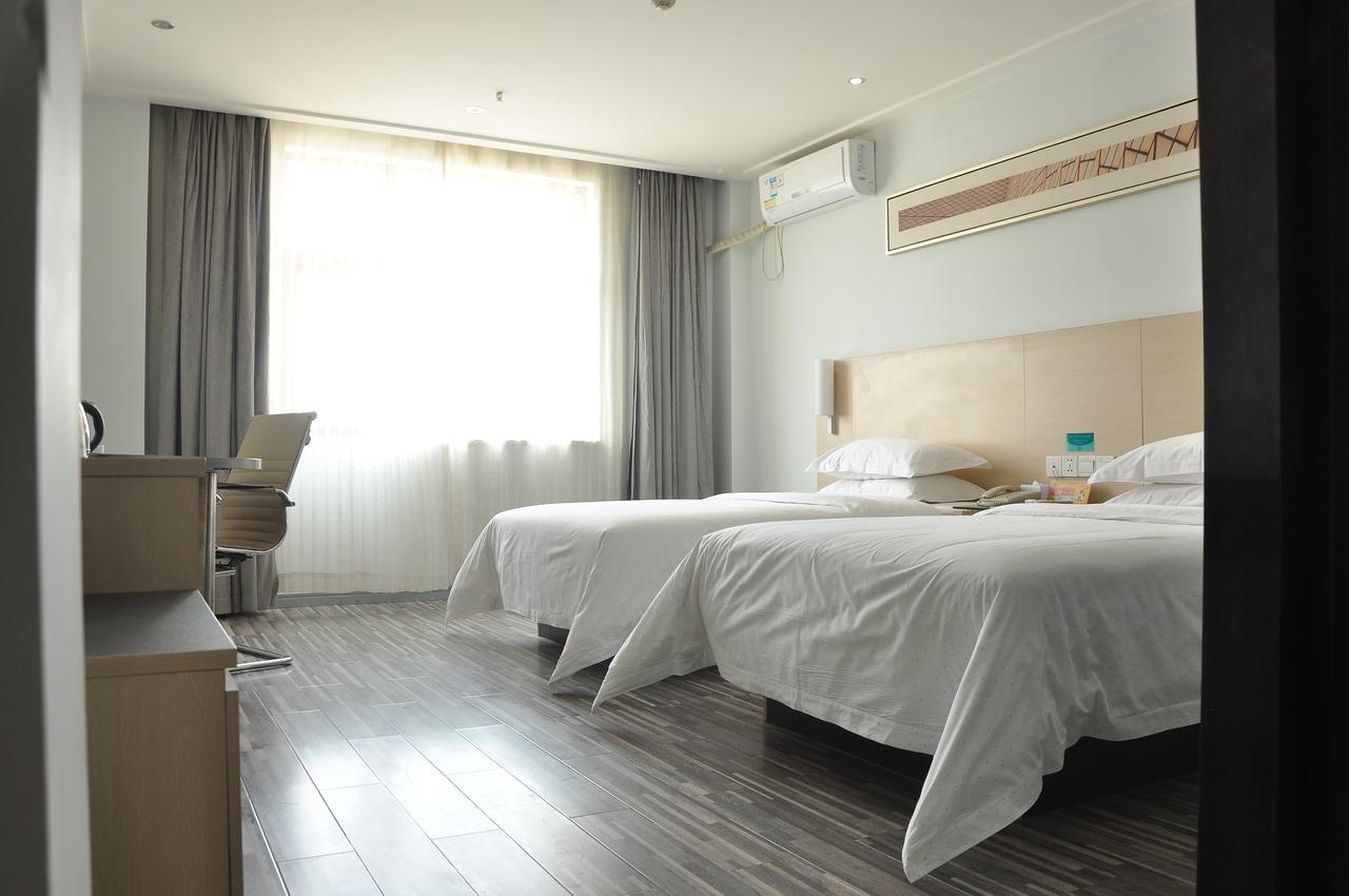 City Comfort Inn Wuhan Caidian Square Екстериор снимка