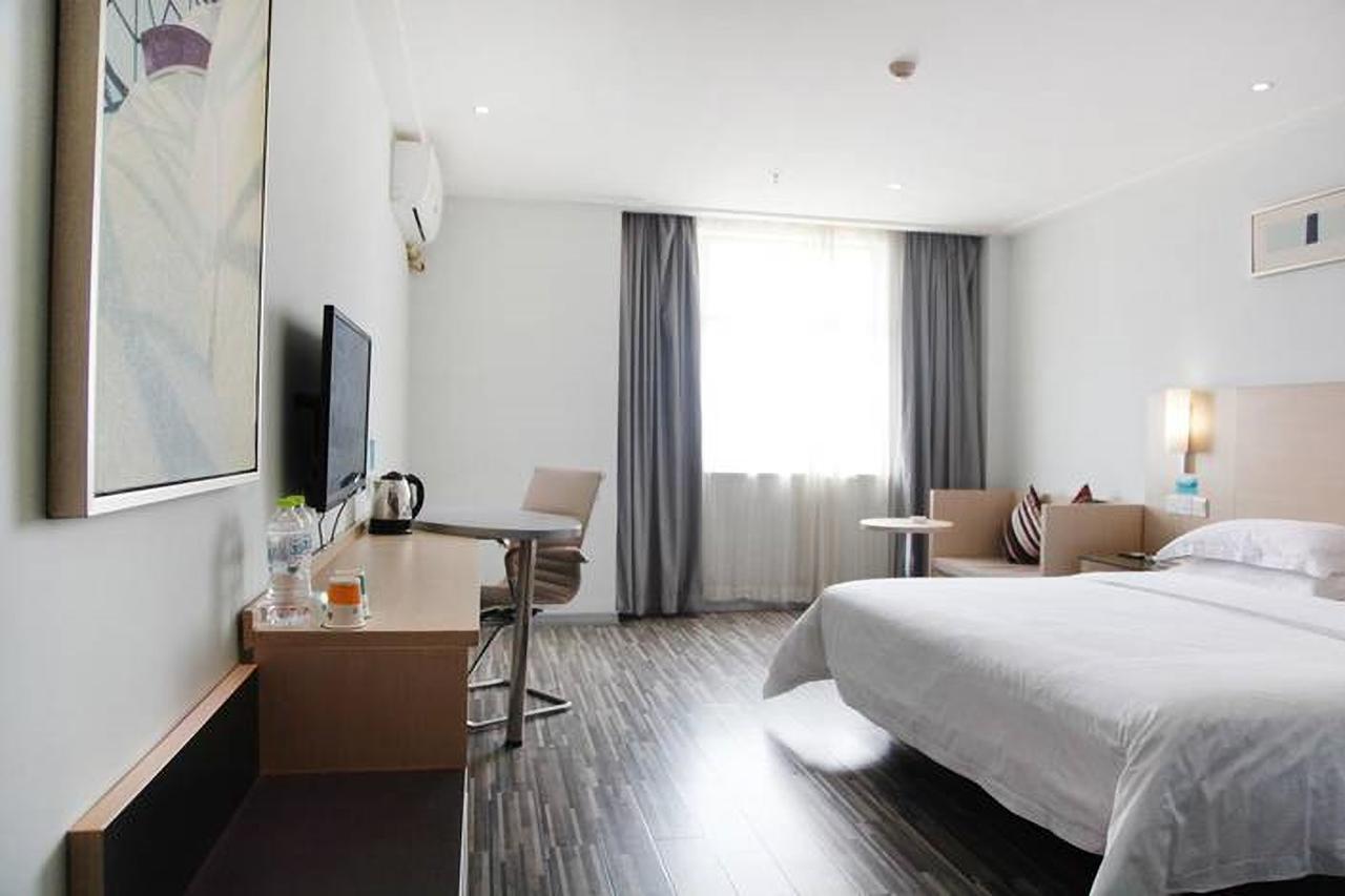 City Comfort Inn Wuhan Caidian Square Екстериор снимка